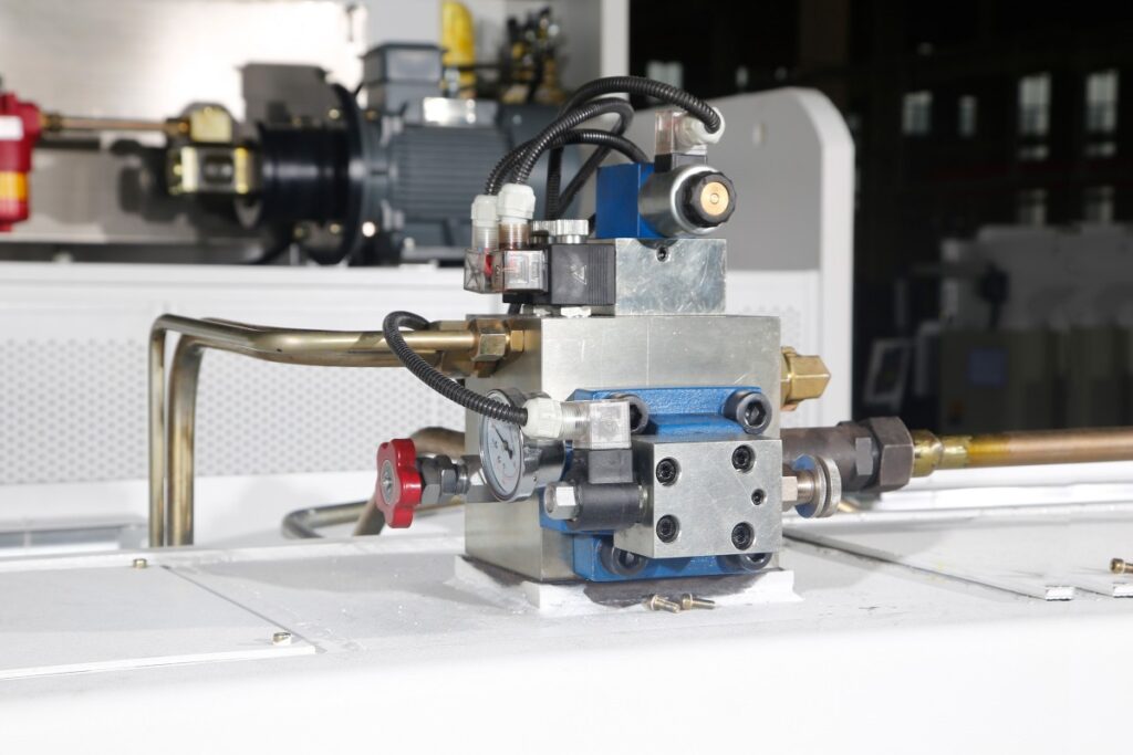 Rexroth integrated hydraulic system