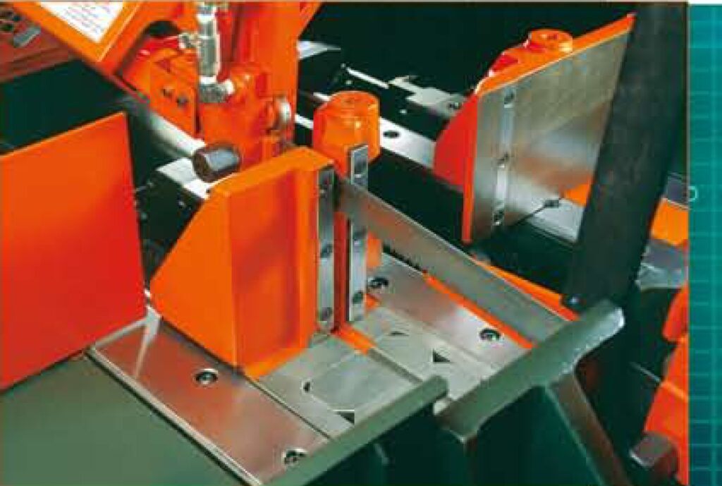 Split front vice